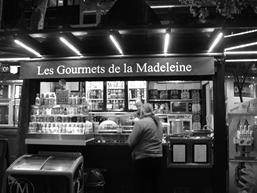 Paris Street Vendor